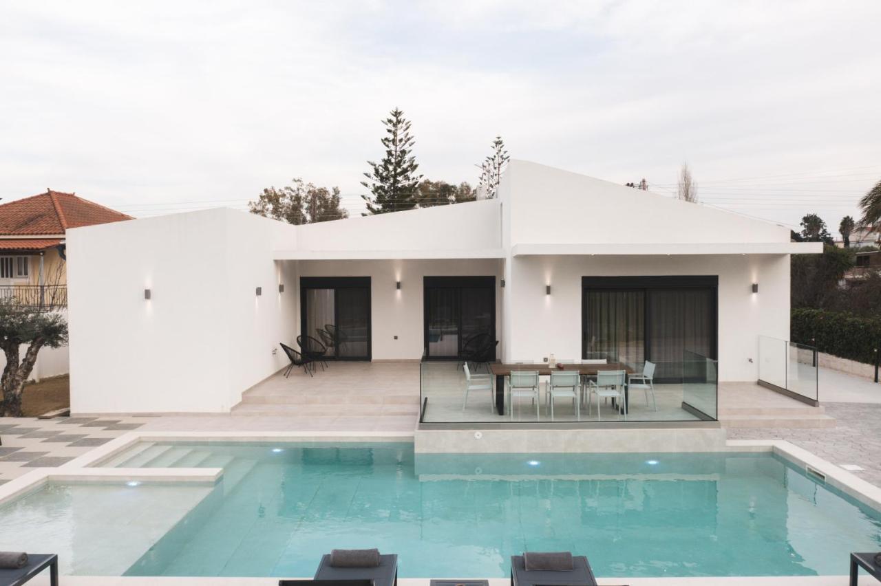 De Reve Villa *